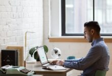 Teletrabajo aumenta aislamiento social y empeora bienestar mental