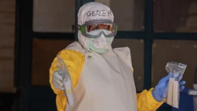 RDC reporta más de 700 casos activos de ébola; desconfianza impide rastreo de contactos RDC reporta más de 700 casos activos de ébola; desconfianza impide rastreo de contactos