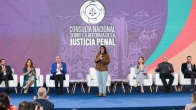 Delcy Rodríguez califica de "paso histórico" el inicio de la consulta para reforma de la justicia penal