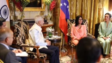 Delcy Rodríguez se reunió con el ministro de Asuntos Exteriores de la India