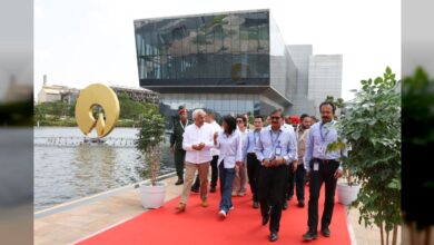Delcy Rodríguez en India: visita la refinería de Jamnagar, la más grande del mundo