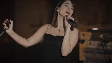 Irán condena a 74 latigazos a la cantante Parastoo Ahmadi por dar un concierto online sin velo