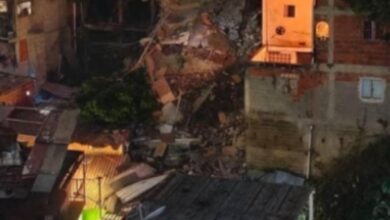 Colapsa una vivienda en La Pastora por la fuerte tormenta eléctrica de este martes