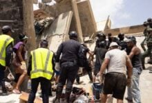 Cifra de fallecidos se elevó a 1.719 personas tras los terremotos