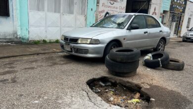 Sigue el peligro en la calle Junín por gran cráter que continúa expandiéndose