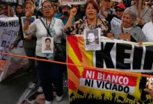 Masiva marcha en Lima contra la candidatura presidencial de Keiko Fujimori