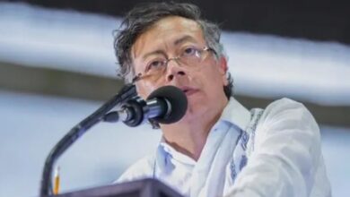 Petro acusa a la campaña de Abelardo de la Espriella de comprar votos en las elecciones