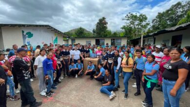 Fortalecen comedores escolares en Piar con dotación de cocinas y equipos de refrigeración