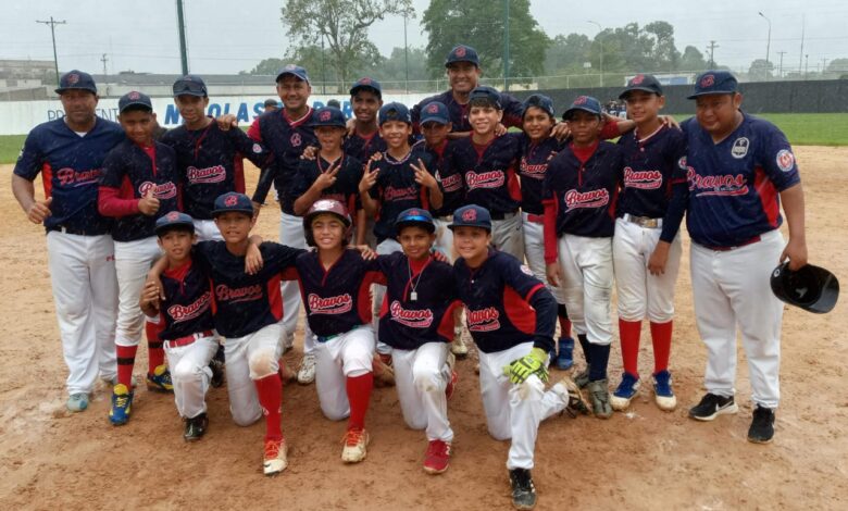 Azulejos de Monagas se coronó campeón Infantil tras vencer a Bravos
