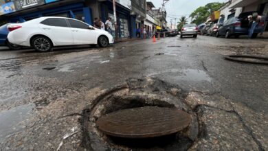 Denuncian alcantarilla rota en la calle Monagas de Maturín