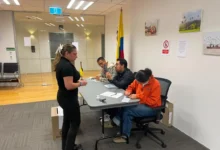 Colombia inició votaciones en el exterior para segunda vuelta presidencial