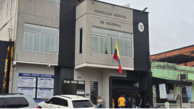 Colombianos en Venezuela votan en segunda vuelta presidencial