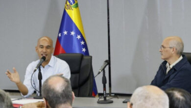 Instalan comisión presidencial para reestructurar el Gobierno y elevar capacidad de atención al pueblo