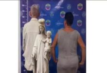Arrastraban imagen de la Virgen María por el pavimento en Nueva Esparta