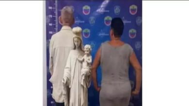Arrastraban imagen de la Virgen María por el pavimento en Nueva Esparta