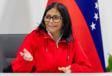 Delcy Rodríguez ordena suspender actividades escolares en todo el país por el sismo
