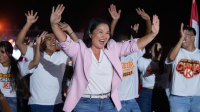 Perú: Keiko Fujimori lidera el escrutinio con 52,44% frente a 47,50% de Roberto Sánchez