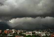 INAMEH prevé lluvias y actividad eléctrica por interacción de sistemas tropicales este domingo