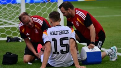 Nico Schlotterbeck se pierde el resto del Mundial por lesión en el tobillo