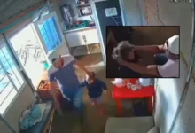 Lo grabaron golpeando y ahorcando a su hijastra