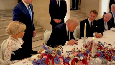 Trump firma acuerdo con Irán en el Palacio de Versalles: "Lo firmé en Versalles"