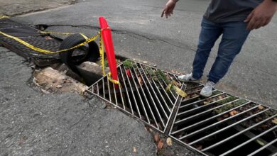 Alcantarilla colapsada y hundimiento del pavimento amenazan el tránsito en el sector Los Bloques de Maturín