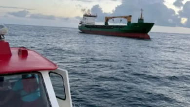 INEA declara alerta preventiva por oleaje de hasta 3 metros en la costa venezolana
