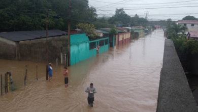 Río Orinoco supera la cota de desborde y deja a 30 familias en refugios en Puerto Ayacucho