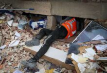 200 mineros de las minas ayudan a rescatar cuerpos en La Guaira