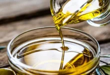 Beneficios del aceite de oliva virgen extra en ayunas para la salud digestiva y cardiovascular