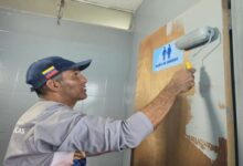 Acondicionan escuelas como refugios para más de 450 familias en La Guaira