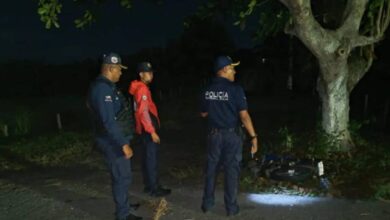 Competencia de motos termina en tragedia tras el impacto con un venado en el Zulia