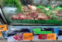 Alza del dólar dispara precios de la carne y del cartón de huevos