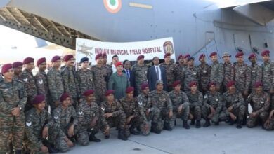 Despiden a médicos de la India que apoyaron en la atención de heridos en el país