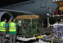 Venezuela recibe 15 toneladas de ayuda humanitaria y brigadistas de Brasil tras sismos