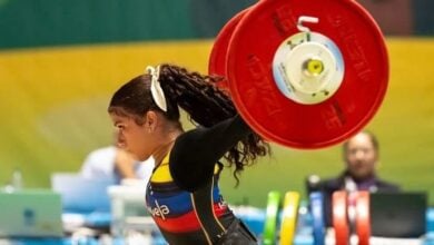 Valeria Osorio gana dos bronces en Mundial Juvenil de Levantamiento de Pesas