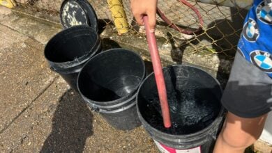 Vecinos en La Muralla reportan fallas de agua desde hace seis meses