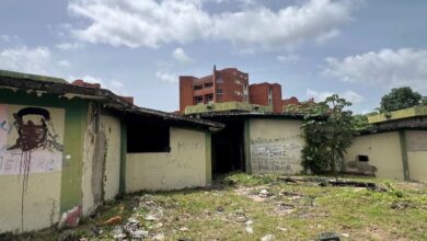 Hallan cadáver de un hombre en la antigua biblioteca Julián Padrón: estaba amordazado y maniatado