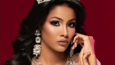 Francis Rodríguez entrega la corona de Miss Teen Model Monagas 2025 tras un exitoso reinado