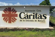 Cáritas Maturín atiende a familias damnificadas que llegan a Monagas tras contingencia en La Guaira