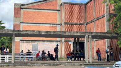 Estudiantes de la Universidad de Oriente mantienen activo centro de acopio para damnificados por terremotos