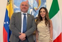 Venezuela e Italia coordinan el envío de un hospital de campaña y misiones médicas tras los sismos