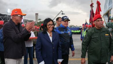 Delcy Rodríguez condecora a más de seis mil rescatistas tras sismos y convoca a una "reconstrucción de valores"