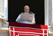 El papa León XIV pide oraciones por las víctimas de los voraces incendios en España y Francia
