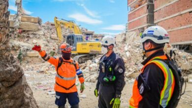 Rescatistas salvadoreños detectan indicios de vida en edificio a 12 días del doble sismo