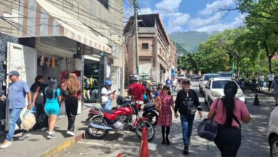 Banca pública y privada unen esfuerzos para financiar la recuperación económica en La Guaira