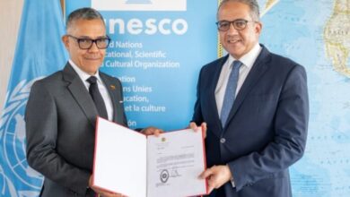 Ernesto Villegas entrega cartas credenciales como embajador de Venezuela ante la Unesco