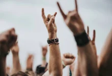 Estudio revela que escuchar heavy metal ayuda a aumentar la tolerancia al dolor crónico