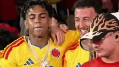 Lamine Yamal desata locura en Medellín: lució la camiseta de Colombia y se juntó a Ryan Castro