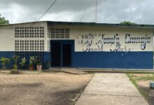 En Amana Abajo denuncia el abandono e inoperatividad de proyectos en la Escuela Josefa Camejo